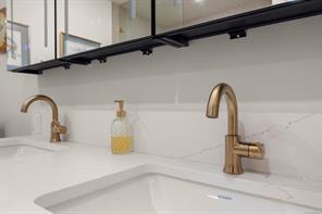 517-21 Dallas Rd — listing photo 24 of 64
