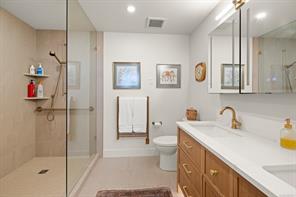 517-21 Dallas Rd — listing photo 25 of 64
