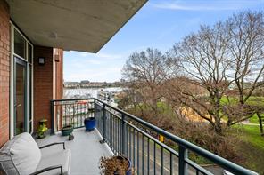 517-21 Dallas Rd — listing photo 28 of 64