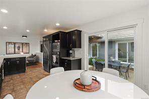 2859 ROYAL VISTA Way — listing photo 17 of 30