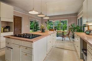 4755 Fairbridge Dr — listing photo 15 of 76