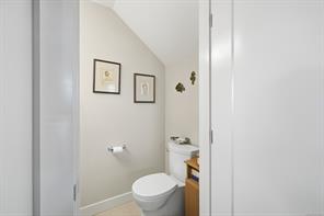 55 Westhaven Way — listing photo 38 of 44