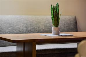 405-829 Goldstream Ave — listing photo 14 of 42