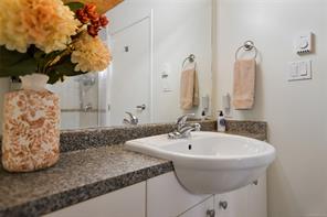 405-829 Goldstream Ave — listing photo 28 of 42