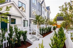 TH22-3450 Whittier Ave — listing photo 21 of 23