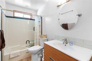 2-1215 Stelly's Cross Rd — listing photo 25 of 63