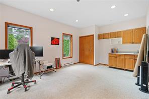 2-1215 Stelly's Cross Rd — listing photo 35 of 63