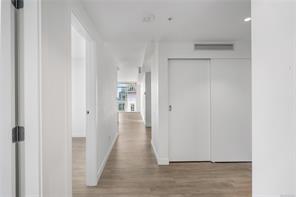 1002-845 Johnson St — listing photo 14 of 31
