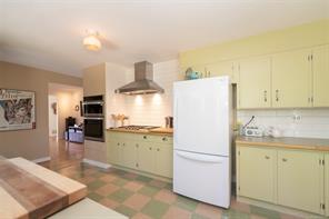129 Sunset Dr — listing photo 14 of 31