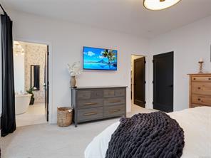 2403 Azurite Cres — listing photo 17 of 58