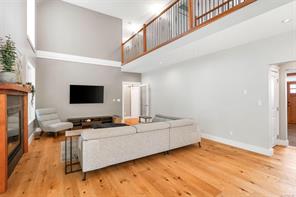 2944 Roozendaal Rd — listing photo 16 of 94