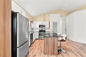 5926 Tower Pl — listing photo 13 of 44