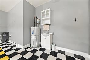 5926 Tower Pl — listing photo 33 of 44