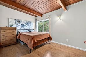 1465 North End Rd — listing photo 15 of 30