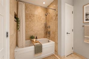6554 Goodmere Rd — listing photo 21 of 68