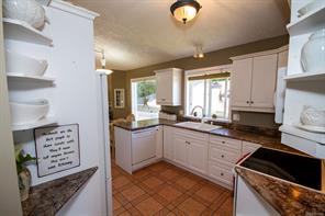 2-709 Luscombe Pl — listing photo 17 of 37