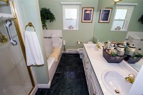 2-709 Luscombe Pl — listing photo 24 of 37