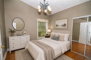 2-709 Luscombe Pl — listing photo 29 of 37
