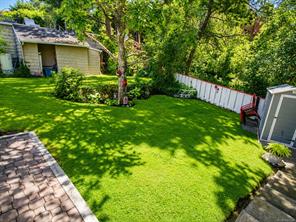 2-709 Luscombe Pl — listing photo 31 of 37