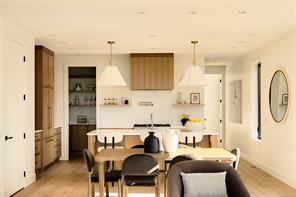 2-3080 Oakdowne Rd — listing photo 15 of 66