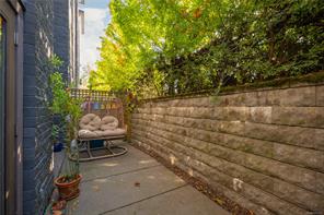 115-555 Franklyn St — listing photo 34 of 53