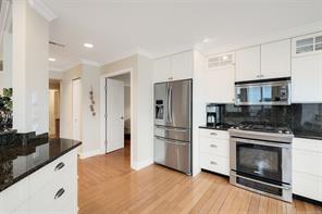 543 Marine View — listing photo 26 of 97