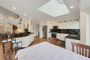 543 Marine View — listing photo 31 of 97