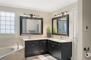 543 Marine View — listing photo 49 of 97
