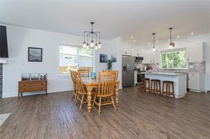 3027 Abbott Pl — listing photo 14 of 41