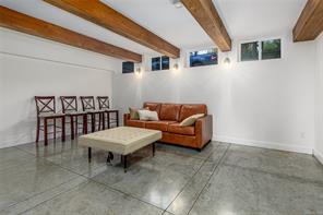 111 Horbury Rd — listing photo 33 of 96