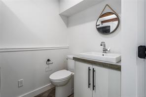 111 Horbury Rd — listing photo 36 of 96