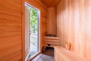 111 Horbury Rd — listing photo 41 of 96