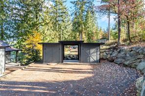111 Horbury Rd — listing photo 43 of 96