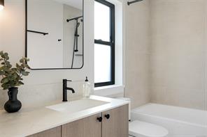 3-2100 Allenby St — listing photo 51 of 71