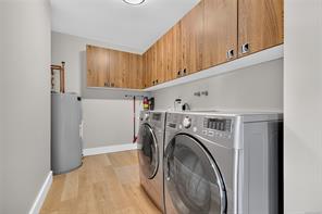 13-523 Island Hwy — listing photo 31 of 37