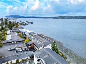 13-523 Island Hwy — listing photo 33 of 37