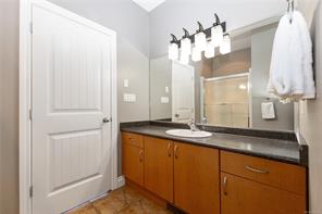 696 Pacific Heights Lane — listing photo 38 of 88