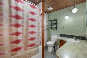 4485 Colwin Rd — listing photo 18 of 21