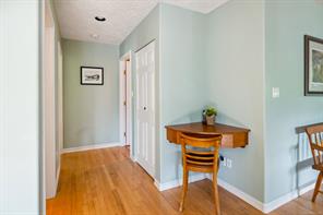 7028 Westholme Rd — listing photo 25 of 73