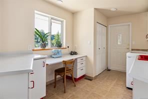 7028 Westholme Rd — listing photo 40 of 73