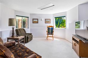 7028 Westholme Rd — listing photo 49 of 73