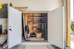 1071 Uplands Close — listing photo 29 of 48