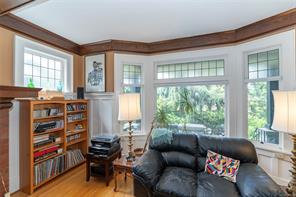 1377 Rockland Ave — listing photo 18 of 69