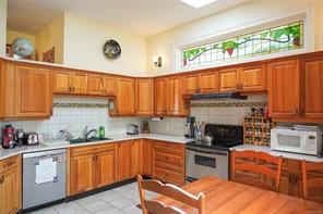 1377 Rockland Ave — listing photo 30 of 69