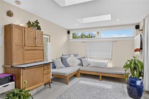 5674 Market St — listing photo 20 of 30