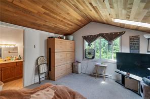 1376 Hooley Rd — listing photo 24 of 43