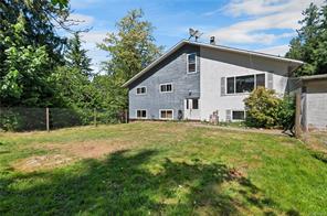 1376 Hooley Rd — listing photo 40 of 43