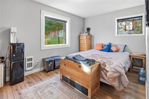 4537 Otter Point Rd — listing photo 27 of 99