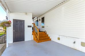 30-7583 Central Saanich Rd — listing photo 28 of 32
