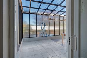 3234 Douglas St — listing photo 54 of 82